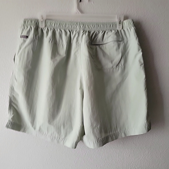 Columbia Men's Drawstring Shorts - Picture 2 of 7